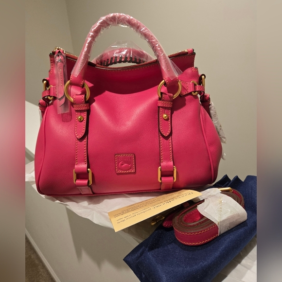 New Dooney & Bourke Fuschia Florentine Leather Satchel - Picture 7 of 7